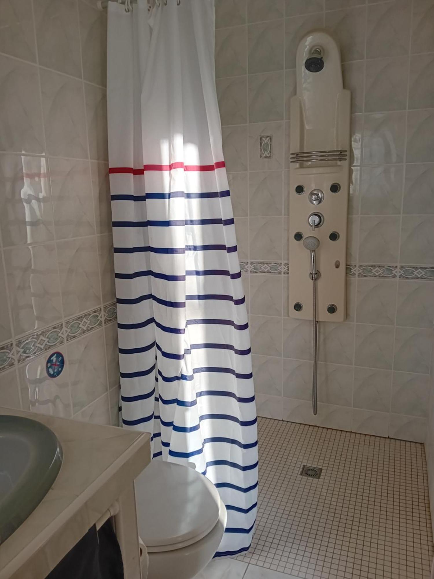 Lavergne  Cocooning Au Saut Du Loup B&B 외부 사진